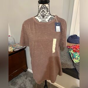 Brown Short Sleeve T-Shirt size large NWT